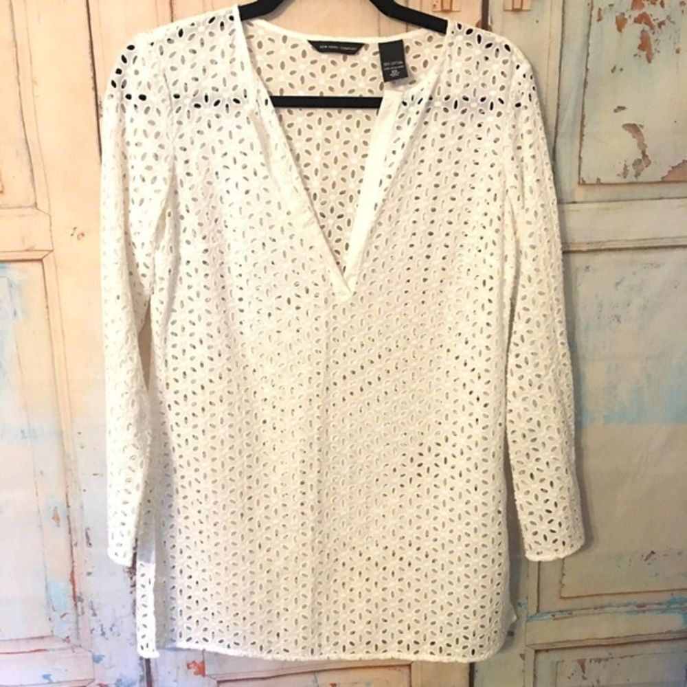 New York & Company Eyelet‎ Blouse